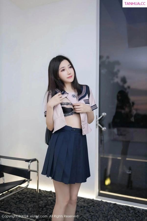鱼子酱fish  [XiuRen]高清写真图 2024.03.15 No.8244 鱼子酱Fish 丝袜美腿第39张图片